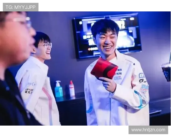 100T强势对决HLE 电竞赛场角逐引发粉丝热议赛事前瞻 100T强势对决HLE 电竞赛场角逐引发粉丝热议赛事前瞻