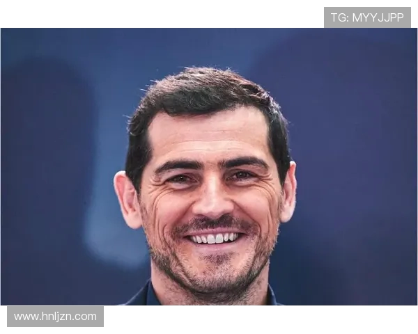 伊克尔·卡西利亚斯传奇职业生涯回顾与足球世界的影响力分析 伊克尔·卡西利亚斯传奇职业生涯回顾与足球世界的影响力分析
