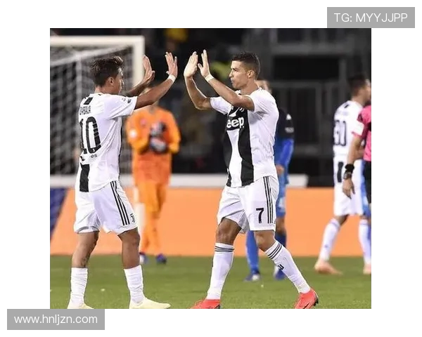 C罗与迪巴拉的巅峰对决谁将成为足球历史的新传奇